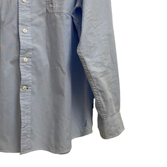 Nautica's Men's Light Blue Button Down Shirt Size XL Long Sleeve Cotton Soft - Picture 6 of 11